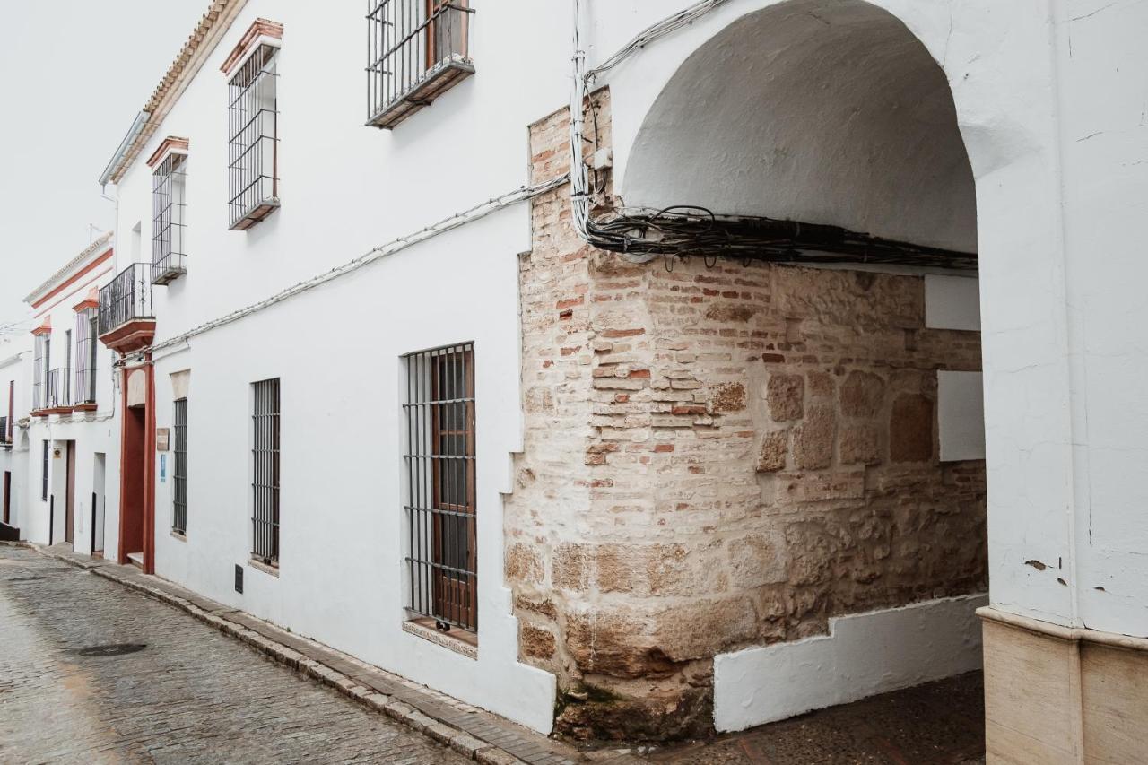 Frenteabastos Suites Cafe Hostal & Apartments Carmona  Exterior photo